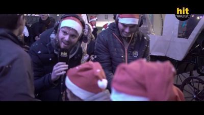 Focus sur une de nos opé noël ! Merci pour leur aideS Nos techniciens…